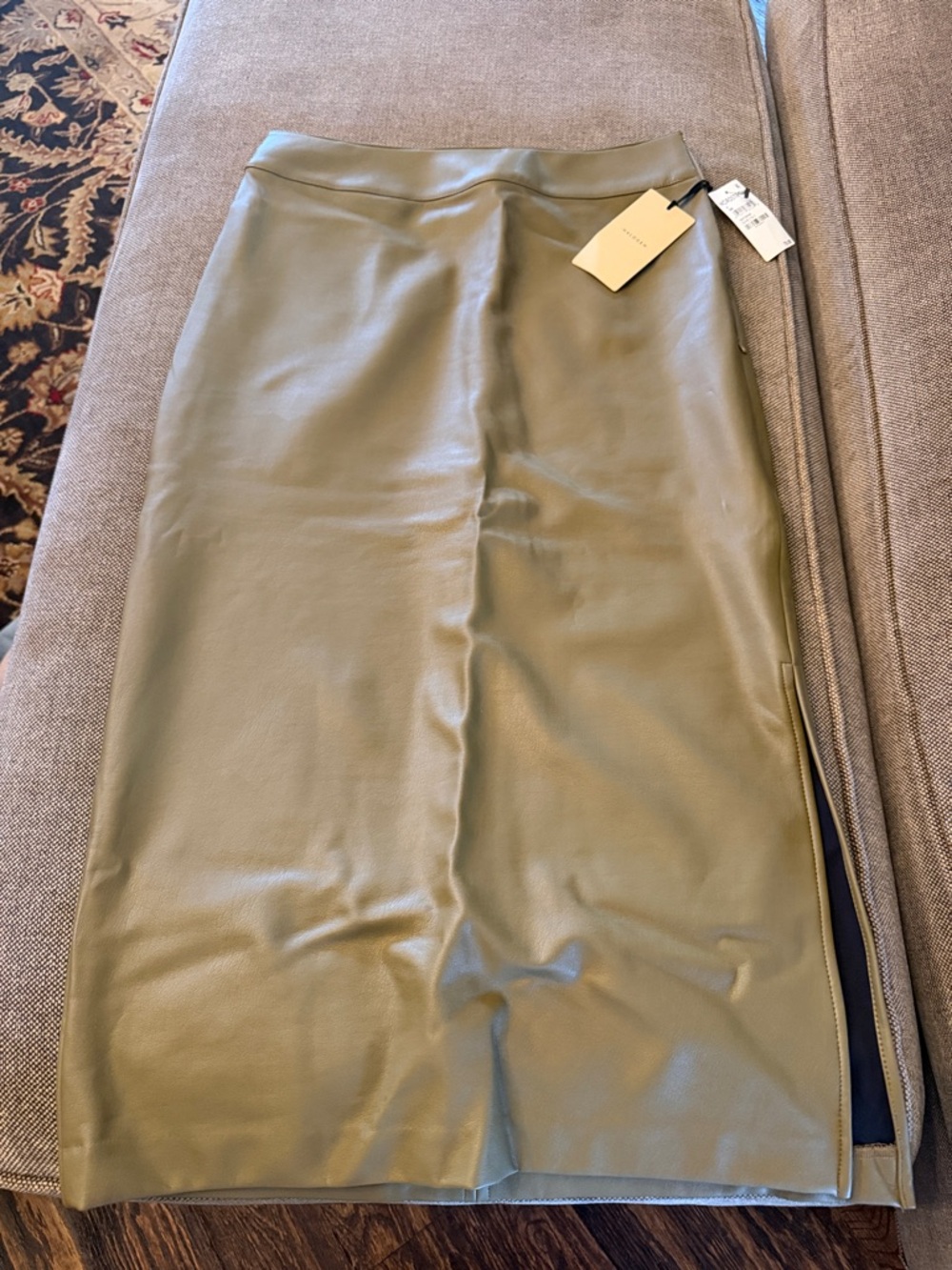 Halogen Women's Olive Green Faux Leather Midi Skirt, New with Tags, Size  6